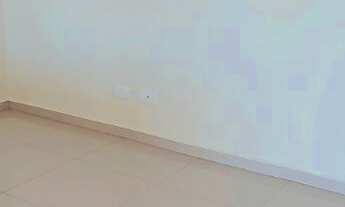 Imagem 2: Espaçoso Sobrado de 193m² com 3 Quartos no Campo Comprido