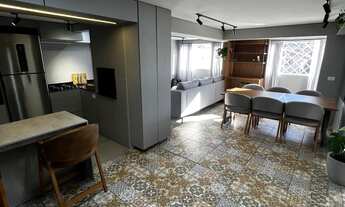 Imagem 4: Casa Estilo Moderno Industrial com Espaço Gourmet à Venda no Orleans, Curitiba