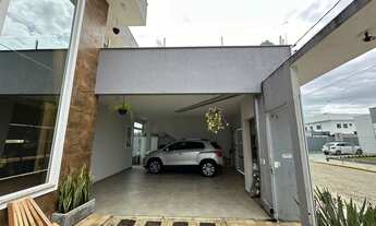 Imagem 2: Casa - Sobrado em Alvenaria com Laje - Alto Padrão