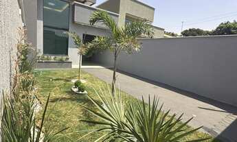 Imagem: Casa à venda - 3 quartos, sendo 1 suíte