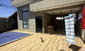 Imagem 2: Casa de esquina semimobiliada em senador canedo 3 quartos com suíte e closet