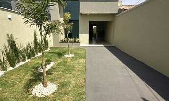 Imagem: Casa à venda - 3 quartos, sendo 1 suíte