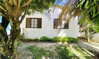 Imagem: Casa ampla de 3 dormitórios, sendo 1 suíte