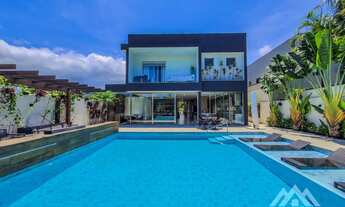 Imagem 3: Casa de alto padrão à venda no módulo 17 da Riviera com 6 suítes