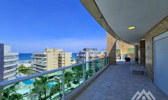 Imagem 3: Cobertura à venda no módulo 7 da Riviera com piscina e vista do mar