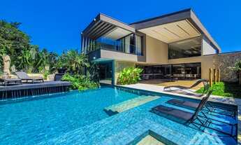 Imagem 2: Casa moderna à venda no módulo 17 da Riviera com 5 suítes