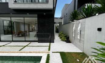 Imagem 4: Casa à venda no módulo 16 da Riviera com 5 suítes