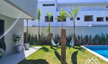 Imagem 2: Casa alto padrão à venda no módulo 16 da Riviera com 7 suítes