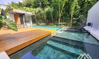 Imagem 3: Casa à venda no módulo 16 da Riviera com 5 suítes