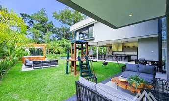 Imagem 4: Casa à venda no módulo 16 da Riviera com 7 suítes sendo 1 master