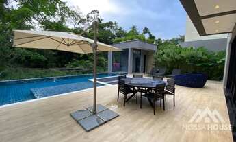 Imagem 2: Casa à venda no módulo 24 da Riviera com 5 suítes e conceito moderno