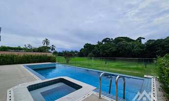 Imagem 2: Casa em condomínio de alto padrão no módulo 12 da Riviera com 7 suítes