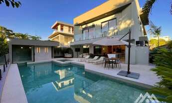 Imagem: Casa alto padrão à venda no módulo 11