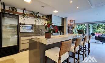 Imagem 7: Casa alto padrão à venda no módulo 12 da Riviera com 7 suítes