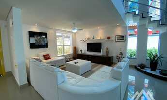 Imagem 7: Casa à venda no módulo 18 da Riviera com 6 suítes e piscina