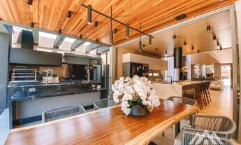 Imagem 7: Casa à venda no módulo 16 da Riviera com 5 suítes