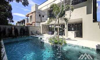 Imagem 2: Casa à venda no módulo 16 da Riviera com 5 suítes