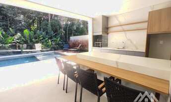 Imagem 7: Casa à venda no módulo 24 da Riviera com 5 suítes (1 master