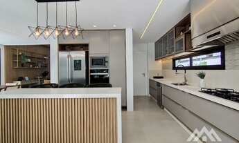 Imagem 7: Casa à venda no módulo 16 da Riviera com 5 suítes