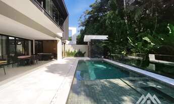 Imagem 4: Casa à venda no módulo 24 da Riviera com 5 suítes (1 master