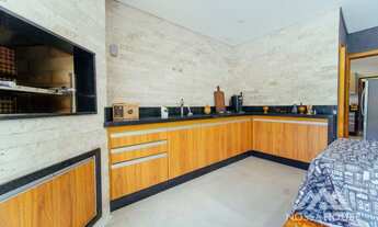 Imagem 5: Casa à venda no módulo 19 da Riviera com 6 dormitórios e ampla piscina