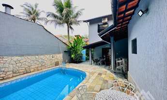 Imagem 4: Casa com 4 dormitórios, piscina e churrasqueira a venda na Riviera de São Lourenço, locali