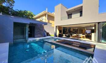 Imagem 3: Casa à venda no módulo 21 da Riviera com 5 suítes sendo 1 master