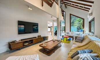 Imagem 6: Casa à venda no módulo 30 da Riviera com 5 suítes e piscina aquecida