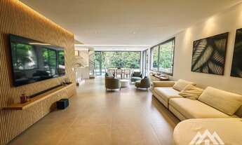 Imagem 2: Casa à venda no módulo 12 da Riviera com 4 suítes e lazer completo