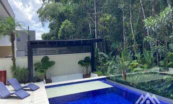 Imagem: Casa com 5 suítes e ampla área externa