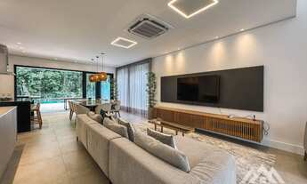 Imagem 2: Casa à venda no módulo 16 da Riviera com 5 suítes