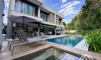 Imagem 2: Casa a venda no módulo 24 da Riviera com 5 suítes