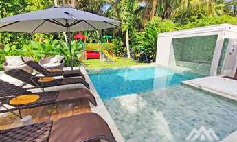 Imagem 4: Casa a venda no módulo 21 da Riviera com 6 suítes e playground