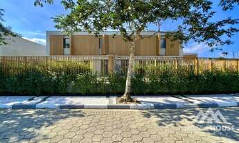 Imagem 3: Casa à venda no módulo 12 da Riviera com 5 suítes e lazer completo