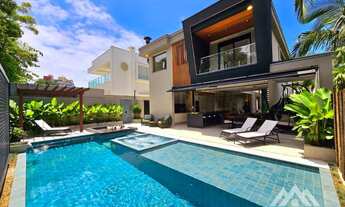 Imagem 4: Casa próximo ao mar à venda no módulo 5 da Riviera com 5 suítes