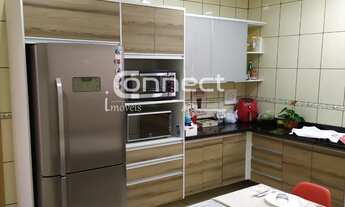 Imagem 5: Casa à venda de 02 dormitórios, em região privilegiada no bairro Vianelo em Jundiaí- SP