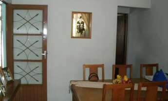 Imagem 4: Casa com 3 dormitórios e duas vagas no Burgo