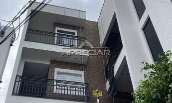 Imagem 2: Apartamento com dois dormitórios, sala, cozinha e banheiro no bairro de C.A.E Carvalho