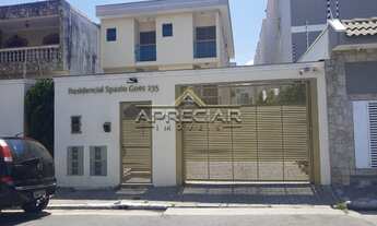 Imagem 1: Você que procura um imóvel super aconchegante, apresento este sobrado em condomínio fechad