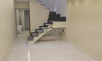 Imagem: Sobrados próximo ao melhor comércio da