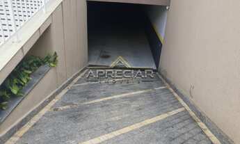 Imagem 5: Apartamento com dois dormitórios, sala com varanda gourmet, cozinha planejada com cooktop