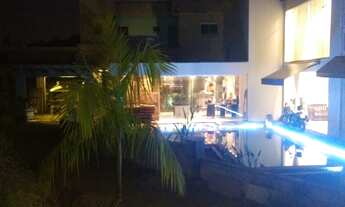 Imagem 6: CONDOMÍNIO ARUÃ, 3 dormitórios, 3 suíte, 4 banheiro, 5 vagas na garagem