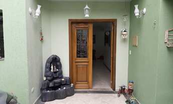 Imagem 2: Excelente sobrado com 5 dormitórios, cozinha planejada, duas vagas, espaço goumert com chu