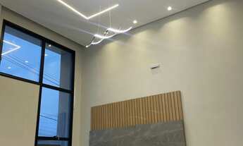 Imagem 3: Casa em Condomínio à Venda em Indaiatuba-SP no Jardins do Império: 3 Quartos, 1 Suíte, 2 S