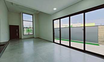 Imagem 6: Casa de alto padrão em condomínio, 3 quartos, 1 suíte, 2 salas, 3 banheiros, 2 vagas, 115