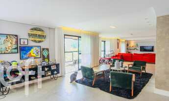 Imagem 2: Apartamento à venda em Mooca com 250 m², 3 quartos, 3 suítes, 4 vagas