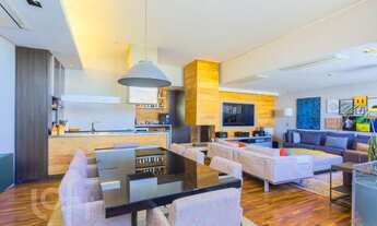 Imagem 7: Apartamento à venda em Vila Madalena com 260 m², 3 quartos, 2 suítes, 2 vagas