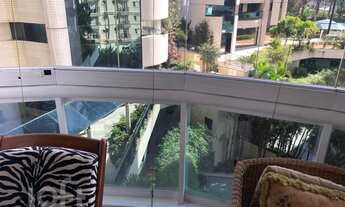 Imagem 5: Apartamento à venda em Vila Andrade com 288 m², 4 quartos, 4 suítes, 4 vagas