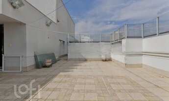 Imagem 2: Apartamento à venda em Lapa com 196 m², 3 quartos, 1 suíte, 3 vagas