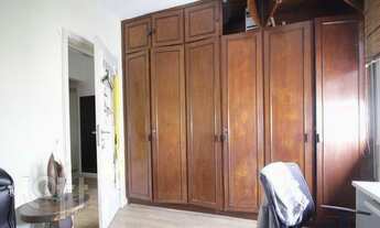 Imagem 2: Apartamento à venda em Vila Sônia com 210 m², 4 quartos, 1 suíte, 2 vagas